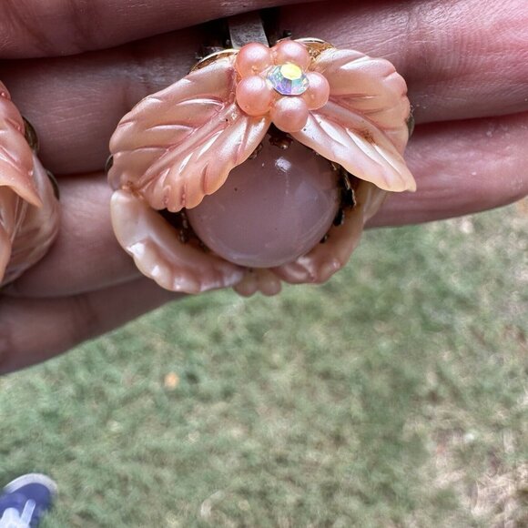 VTG Flower Earrings Pink Cab Jelly Belly Optic Glass Silver Tone Clip-On 1.25" - Picture 5 of 9